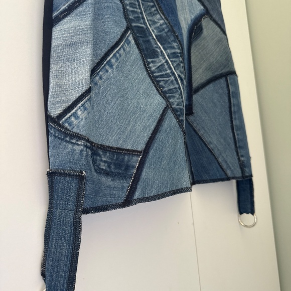 Mini skirt - Picture 3 of 3